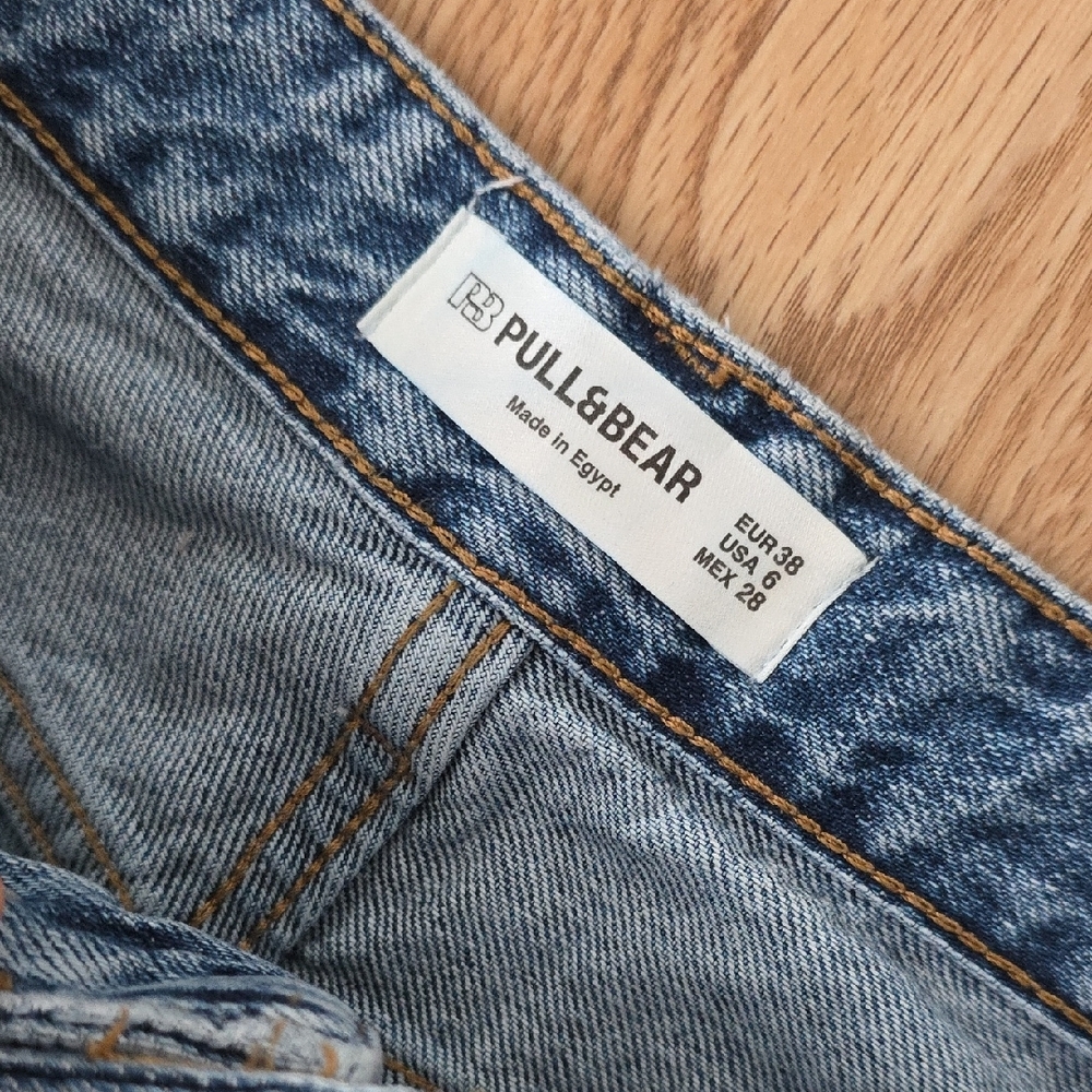 Classic Blue Women's Jeans - Picture 6 of 6